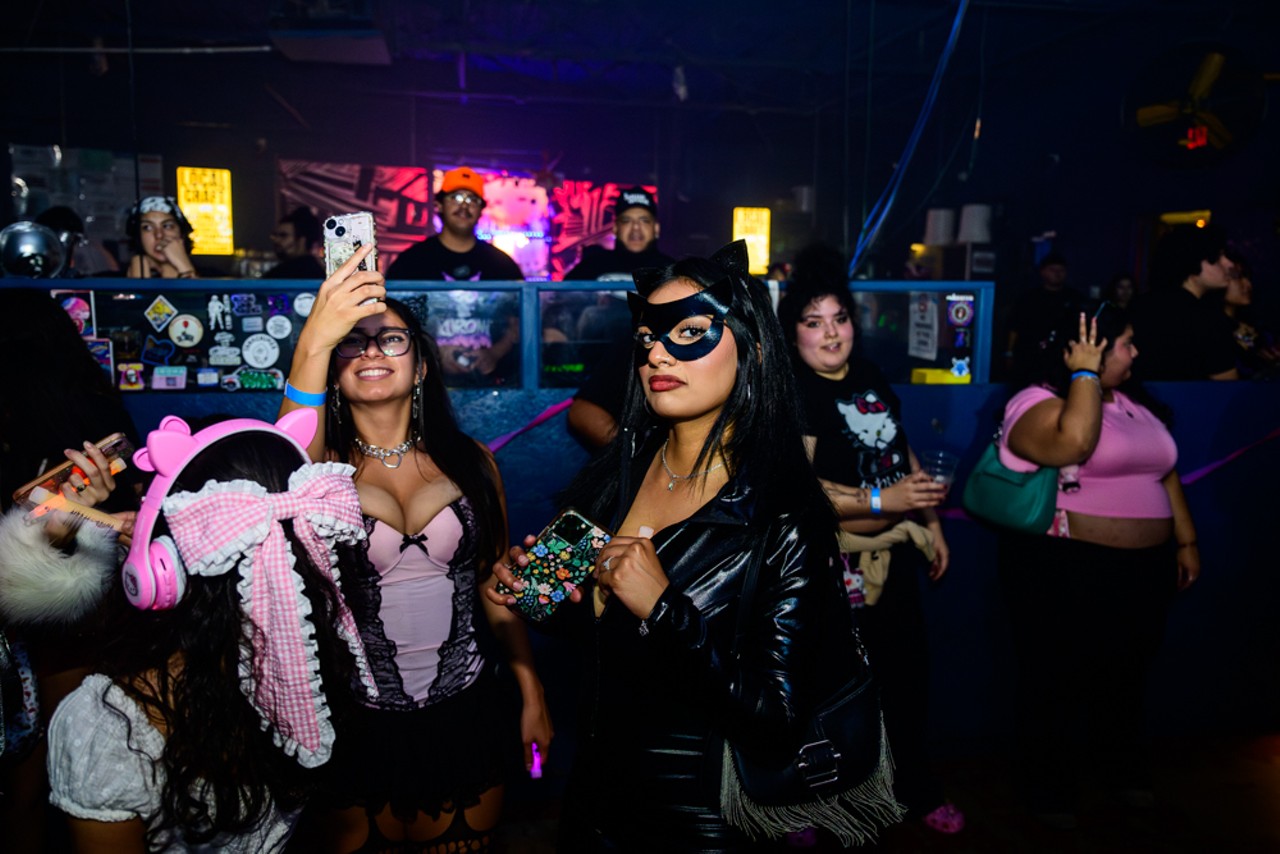 Everything we saw at San Antonio's Hello Kitty Rave