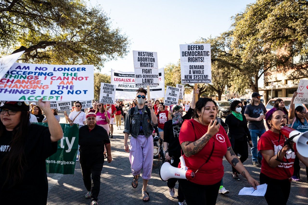 Everything we saw people took to the streets in downtown San Antonio to protect abortion rights