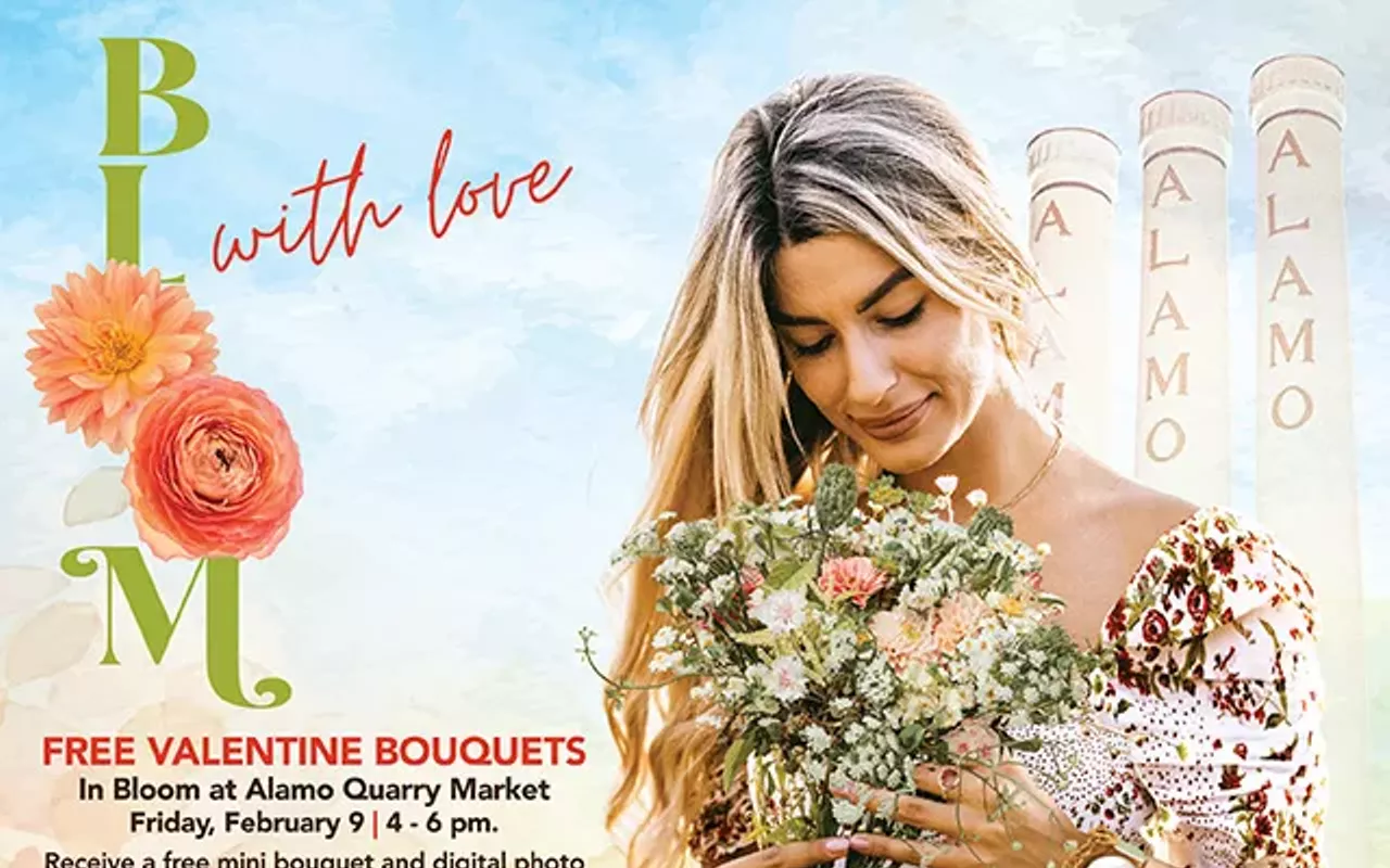 Image: Free Valentine Bouquets at Alamo Quarry Market