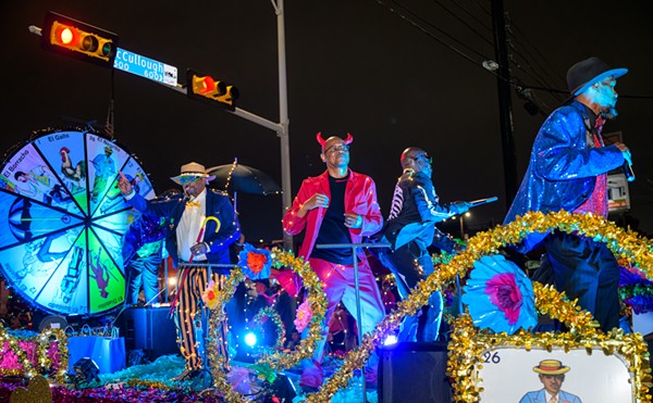 Fun and Colorful Moments from the 2016 Fiesta Flambeau Parade