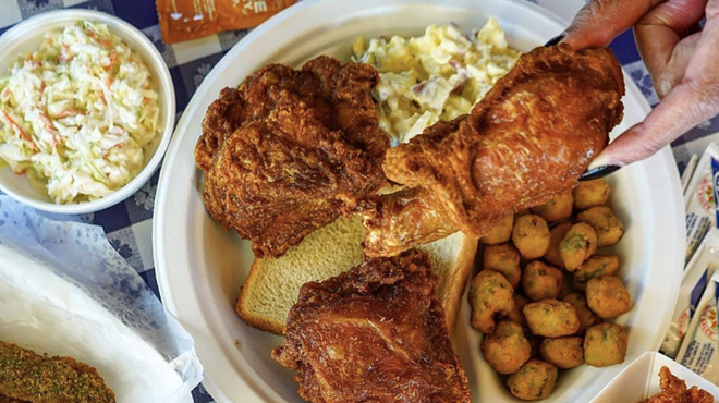 Tennessee-based Gus's Fried Chicken is bringing its "world famous” fried yardbird to the Alamo City.