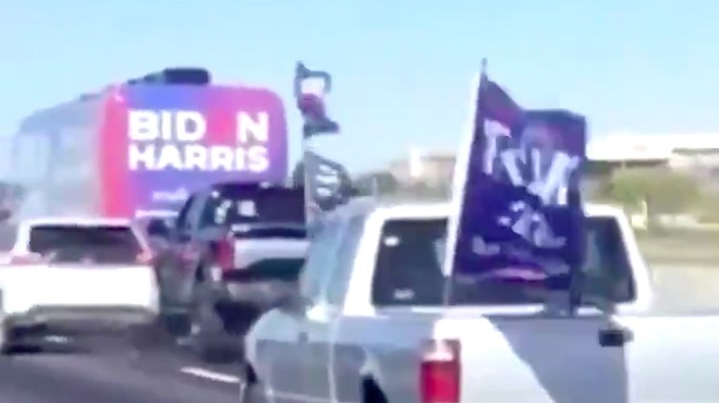 Video shared on Twitter shows Trump supporters harassing a Biden campaign bus along a stretch of I-35 near San Marcos in 2020.