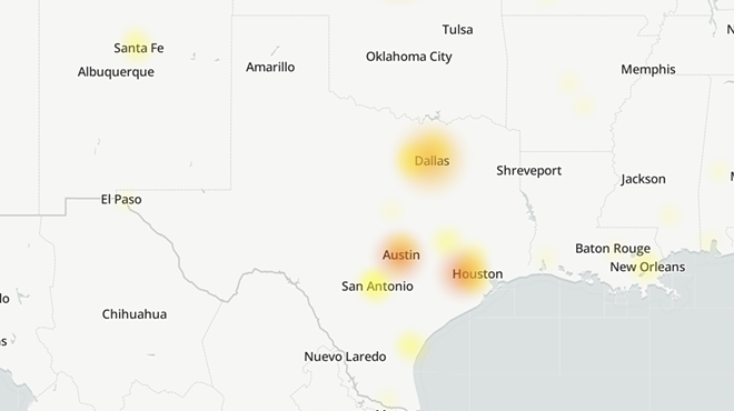 A screenshot of the downdetector.com map shows the Zoom outage in Texas on Monday morning.