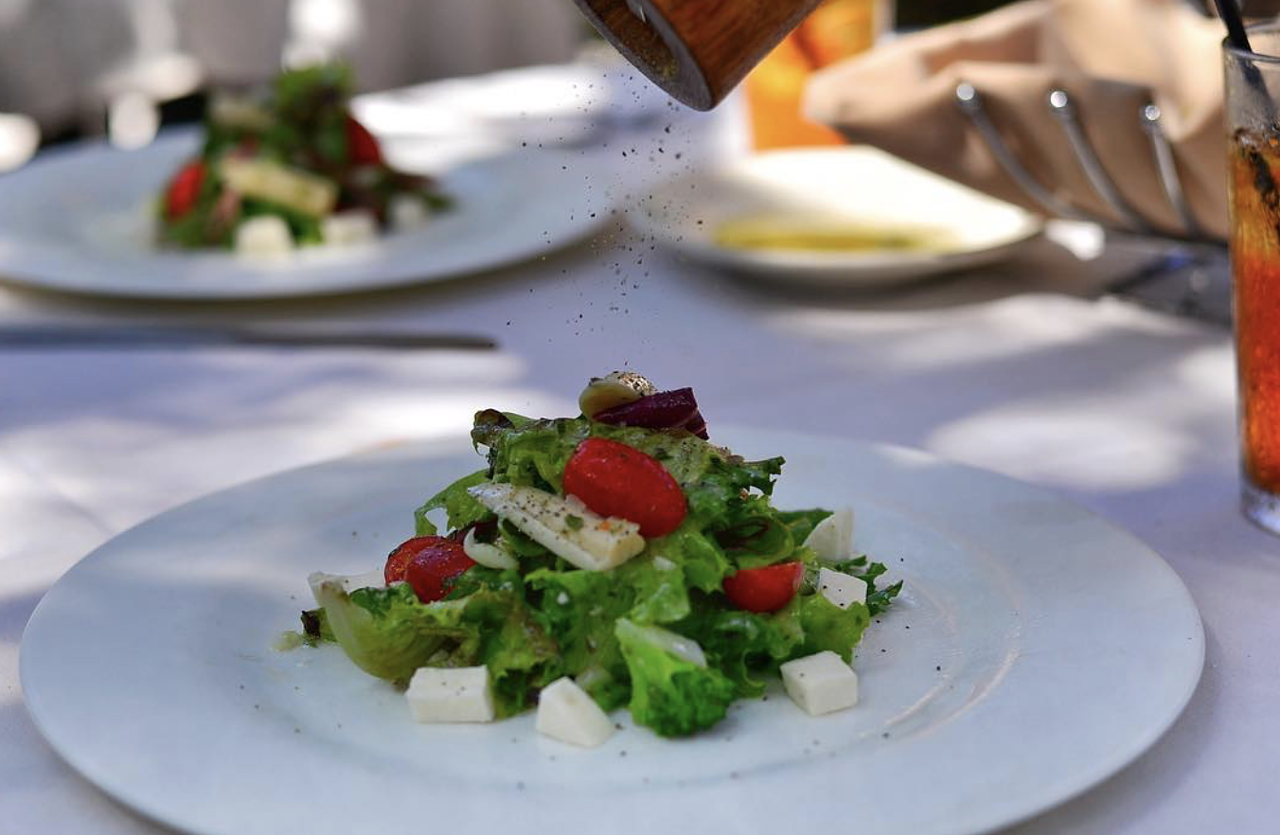 Aldo’s Ristorante-Inspired House Vinaigrette
Light and flavorful, perfect for a simple salad or marinade. From CopyKat.com.
Find the recipe here.
Photo via Instagram/  kodymelton
