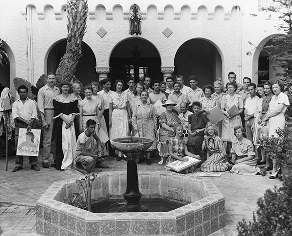 San Antonio Art Institute students and instructors at Sunset Hills circa 1947-1948 - COURTESY