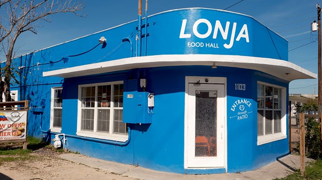 Carnitas Lonja is located at 1107 Roosevelt Ave.
