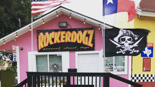 RockerDogz Gourmet Street Dogs has closed.