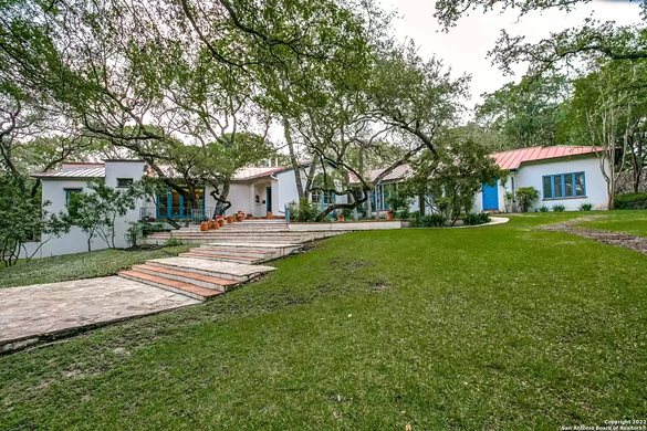 The Olmos Park home of late San Antonio socialite Louise Straus is for sale