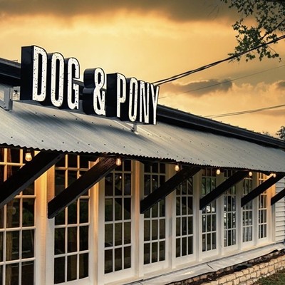 Dog & Pony Grill will host a Santa-themed dog adoption event with Alamo City Pit Bull Rescue this Saturday.