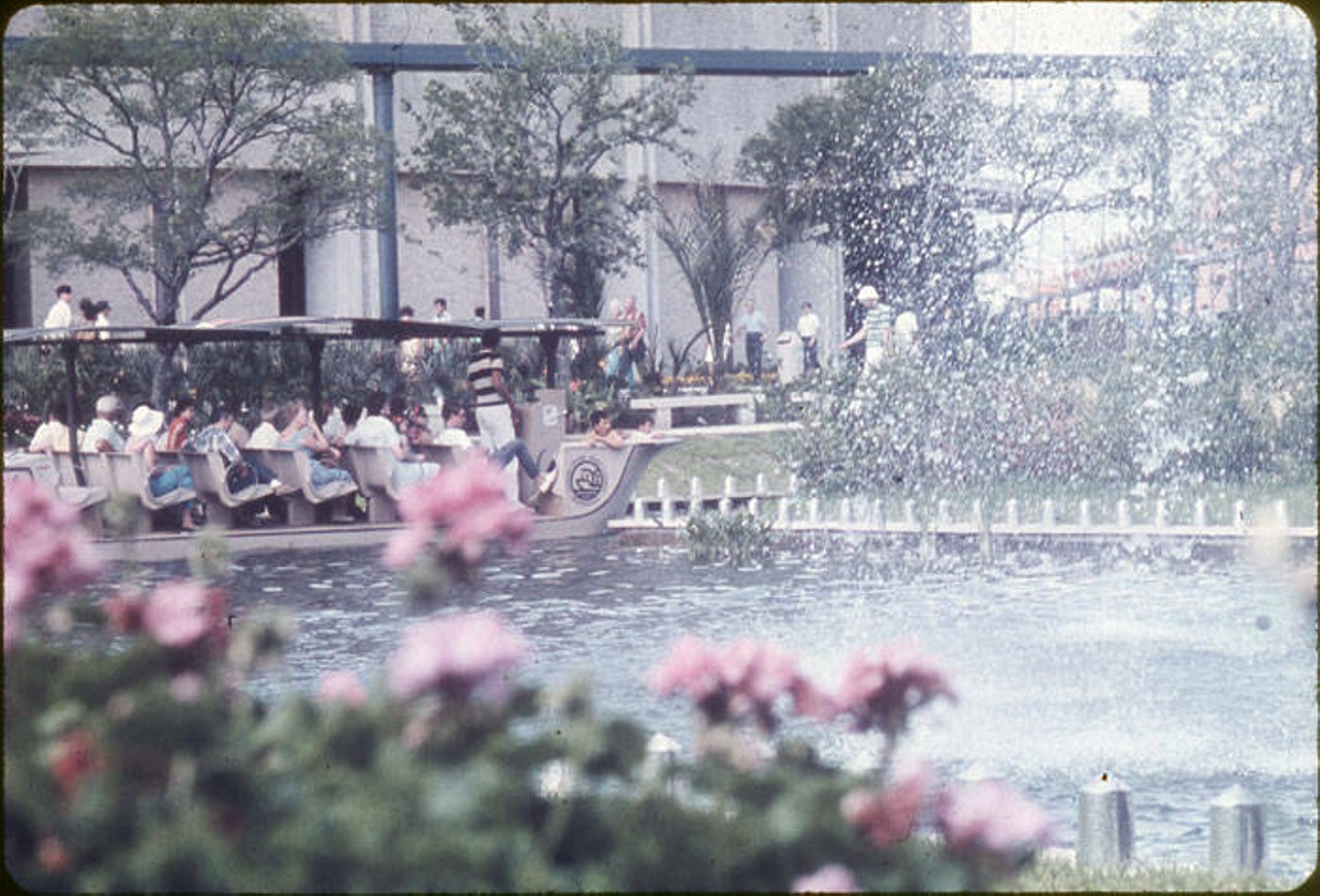 Lagoon cruise of waterways in Convention Center area 