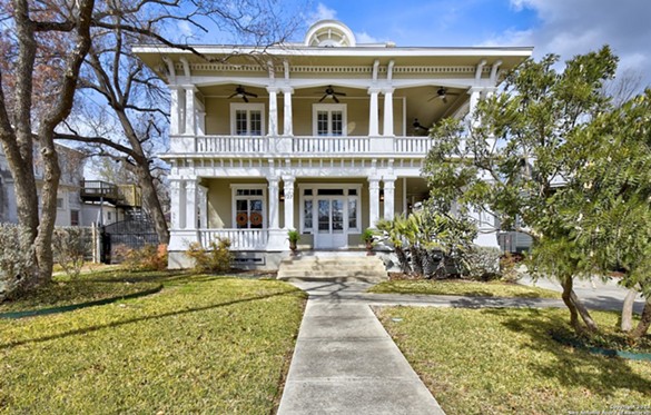 This beautiful 1915 San Antonio home sat vacant for 20 years before it got a massive restoration