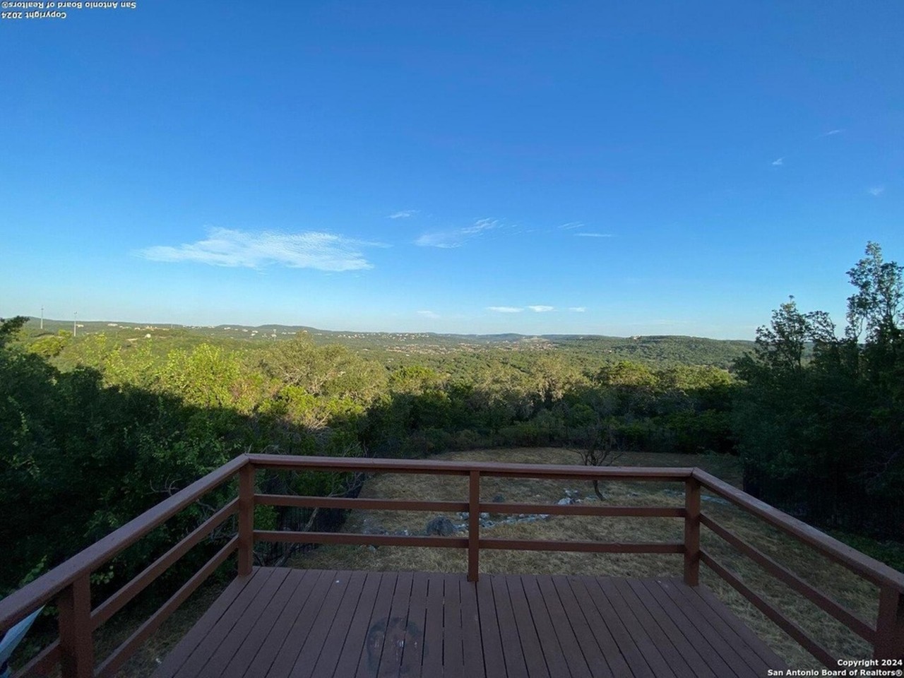 This San Antonio-area dome home, once owned by a Frost Bank heir, is for sale