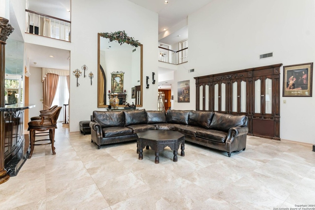 This San Antonio mansion for sale is a groovy 1972 time capsule