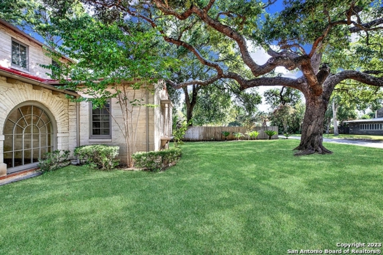 This Spanish colonial home for sale in San Antonio was built by the McNay Museum's architect