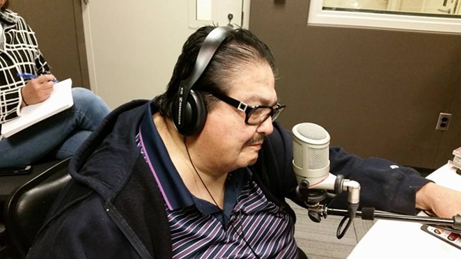 Jimmy Gonzalez takes the mic during an appearance on KXTN radio. - VIA GRUPO MAZZ'S FACEBOOK PAGE