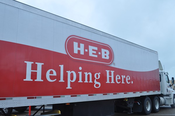 H-E-B Sending More Than 100 Trailers of Water Shipments to Austin Following Boil Notice