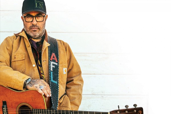 Former Staind Frontman Turned Honky Tonk Singer Aaron Lewis Stopping By Majestic Theatre