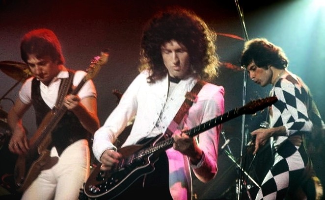 Queen's Brian May in mid-WWHhhaaaahhhhAAAAAHHHH!!!! - COURTESY