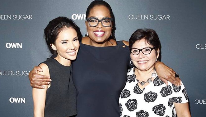 Marycarmen López and her mother alongside media icon Oprah Winfrey at the premiere of Winfrey's new TV project Queen Sugar for her OWN Network. - GETTY IMAGES