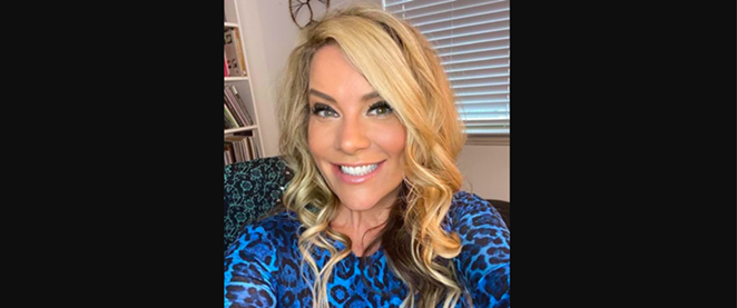 Dallas-area real estate agent Jennifer Leigh Ryan said on Twitter that she wouldn't serve time in jail because she had "white skin" and "blonde hair." - TWITTER / @CURBEDCHICAGO