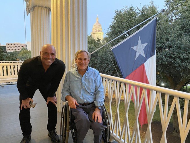 Plague Brothers: Joe Rogan gets a Texas-sized greeting from Gov. Greg Abbott in fall of 2020. - TWITTER / GREGABBOTT_TX