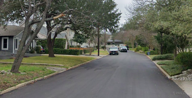 Routt Street was one of the Alamo Heights neighborhoods where residents reported finding antisemitic flyers, according to a local news report. - Google Maps