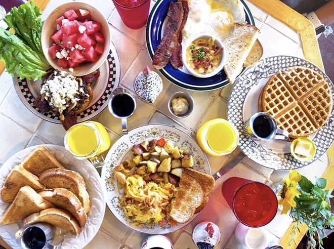 Comfort Cafe at Los Patios topped Yelp's list of stellar spots for brunch in 2022. - Instagram / comfortcafesatx