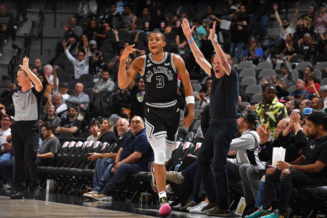 The Warriors' lackluster record away from home presents a golden opportunity for the Spurs to get a win on national television. - Spurs / Reginald Thomas II