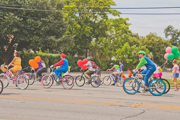 Síclovía Celebrates World Heritage with a Sunday Ride Through Southtown to the Missions