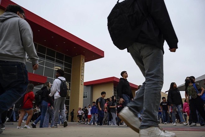 Texas’ debate over school chaplains escalates school board culture wars