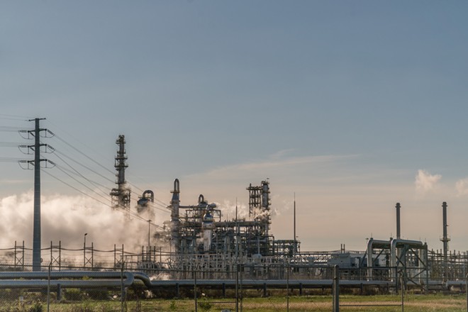 An oil refinery in Port Arthur, Texas. - Shutterstock / Heidi Besen