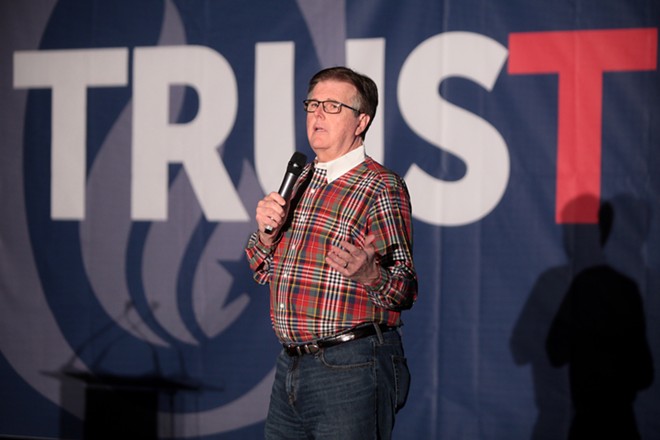 Texas Lt. Gov. Dan Patrick puts his taste in men's wear on display during a speech in Las Vegas, Nevada. - Wikimedia Commons / Gage Skidmore