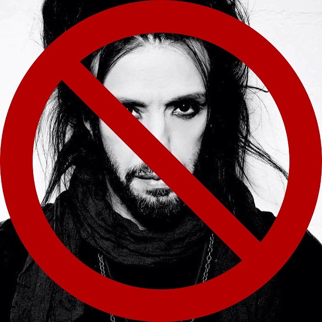 Marilyn Manson Has Fired Bassist Twiggy Ramirez Following Rape Allegations (2)