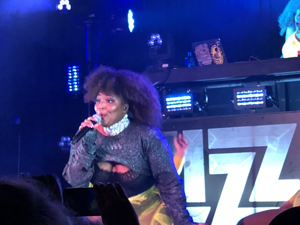 Lizzo Slayed Paper Tiger — And All of San Antonio (4)