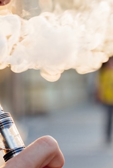 H-E-B Discontinues Sales of E-Cigarettes Following Vaping Lung Injuries, Related Deaths