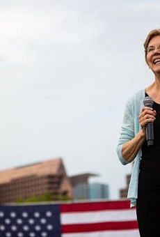 Elizabeth Warren address the crowd during a campaign event in Dallas.