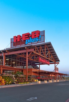 An H-E-B near Austin gave away groceries after the store's power went out.