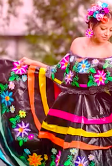 Fiesta San Antonio-worthy duct tape dress wins Stuck at Prom Scholarship Contest