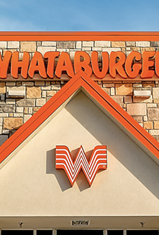 Whataburger opened a Kansas City location and Missourians are going batshit.