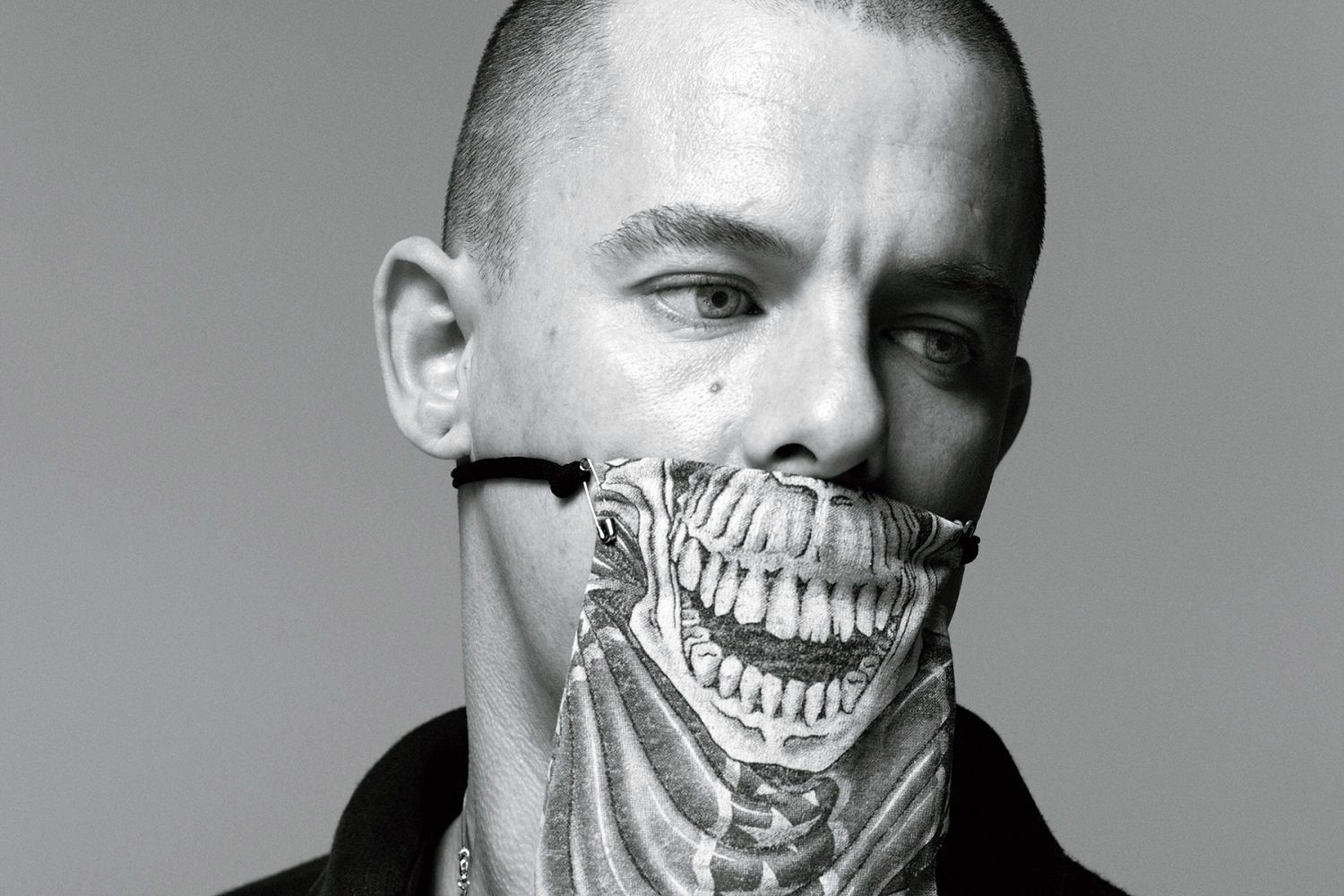 Musicians Mourn Designer Alexander McQueen – Billboard