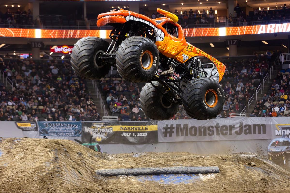 Monster Jam's giant trucks will take over the Alamodome this weekend, San  Antonio