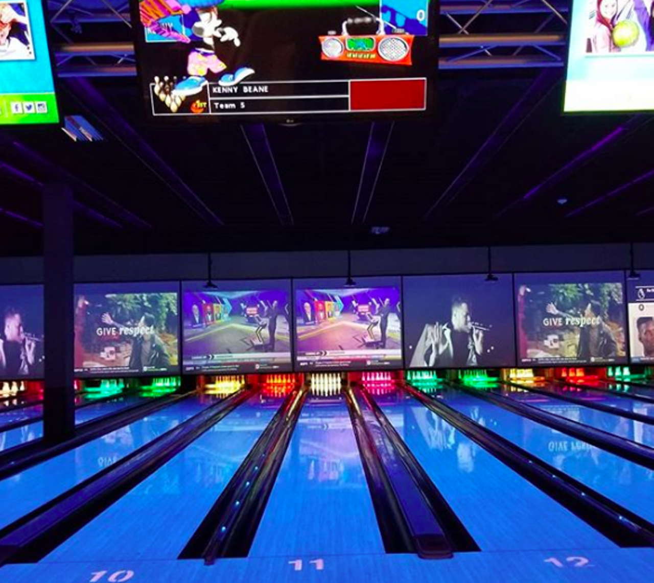 Have all sorts of fun at Main Event Entertainment  Multiple locations, mainevent.com  Bowling. Laser tag. Mini golf. Gravity ropes. Arcade games. Billiards. Food. A full bar. Yes, Main Event has it all and yes, you will be entertained for hours.  Photo via Instagram / mr_fashionable_real_estate