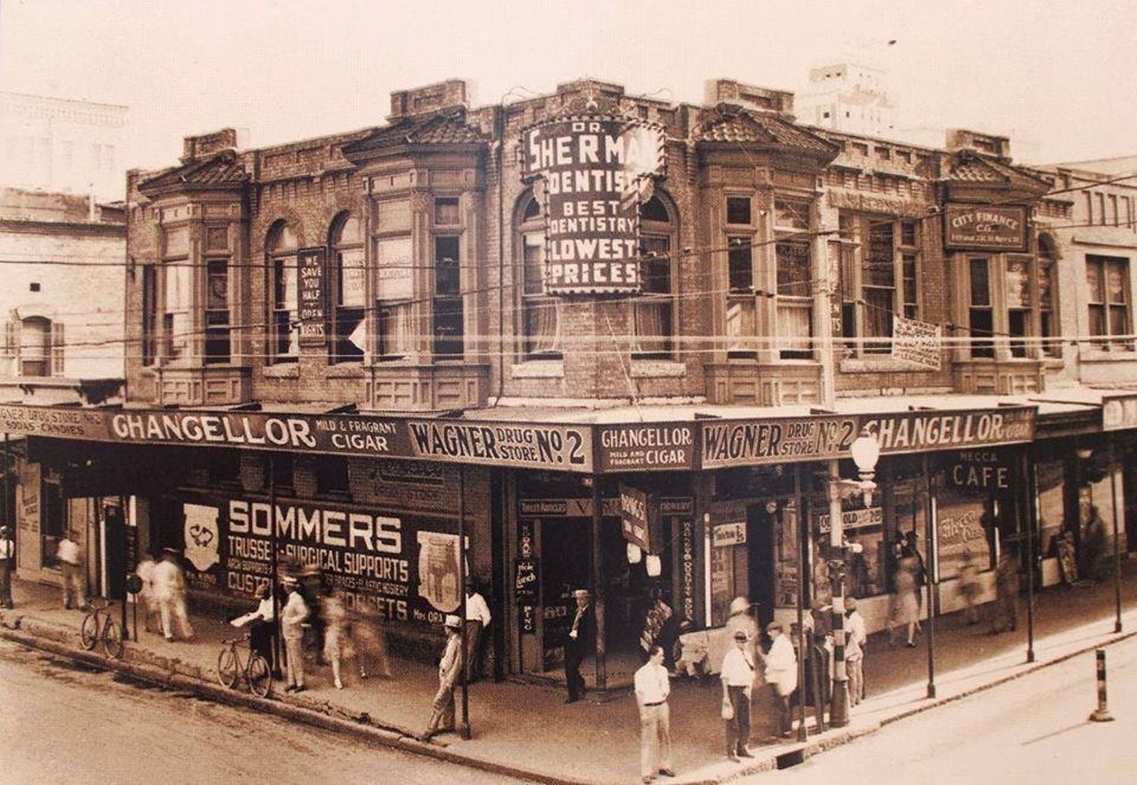 30 Breathtaking Vintage Photos of San Antonio's Architecture | San