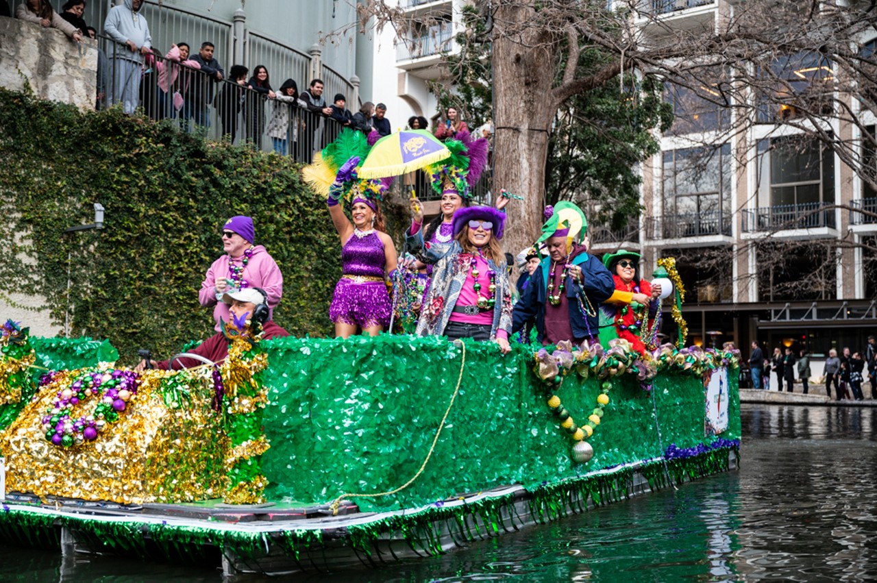 All the people we saw having fun at San Antonio's Mardi Gras River