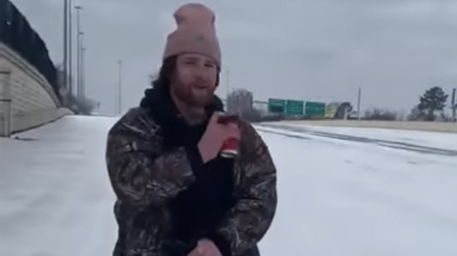 Video of Houston man skiing on icy highway goes viral